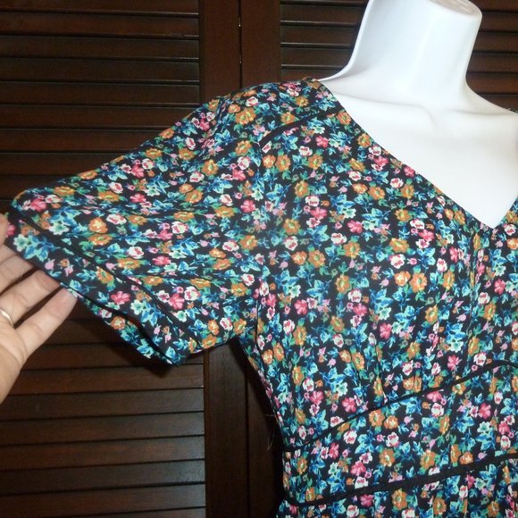 Beautiful Black Dress with Colorful Flowers, S M - Picture 3 of 11